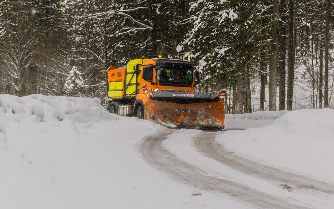 Why Ottawa Businesses Are Choosing Professional Commercial Snow Removal Over In-House Teams